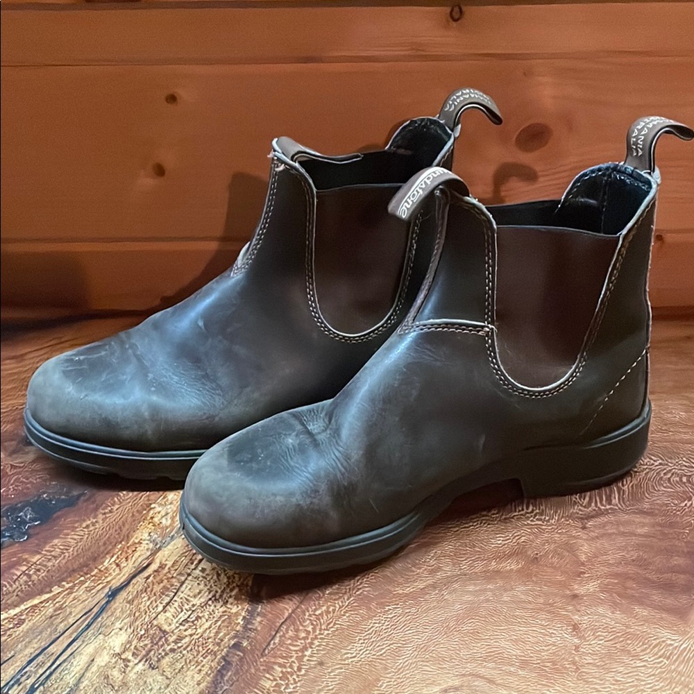 Blundstone Brown Leather Chelsea Boots